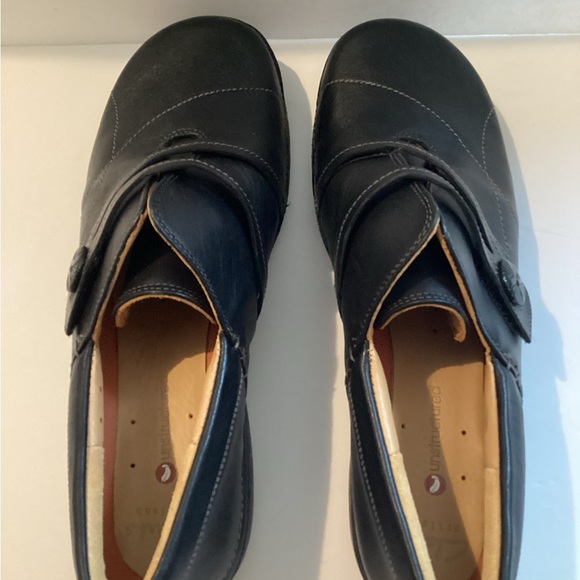 Women’s Clark’s Artisan Unstructured shoes - Picture 4 of 8